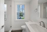 33 Vineyard Avenue - Photo 8