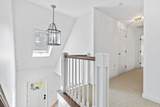 21 Susan Carsley Way - Photo 17