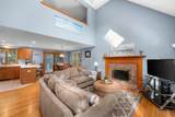 320 Foxwood Drive - Photo 5