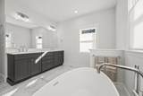 20 Chase Street - Photo 30