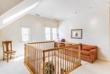 35 Pershing Lane - Photo 33