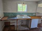 10 Benson Road - Photo 9