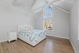 109 Waterway - Photo 17