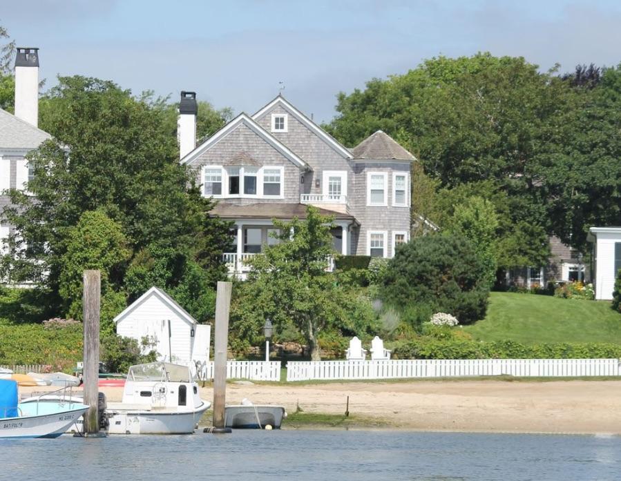 71 South Water Street - Photo 1