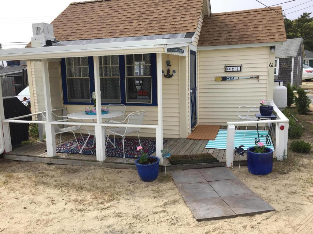 251 Old Wharf Road - Photo 1