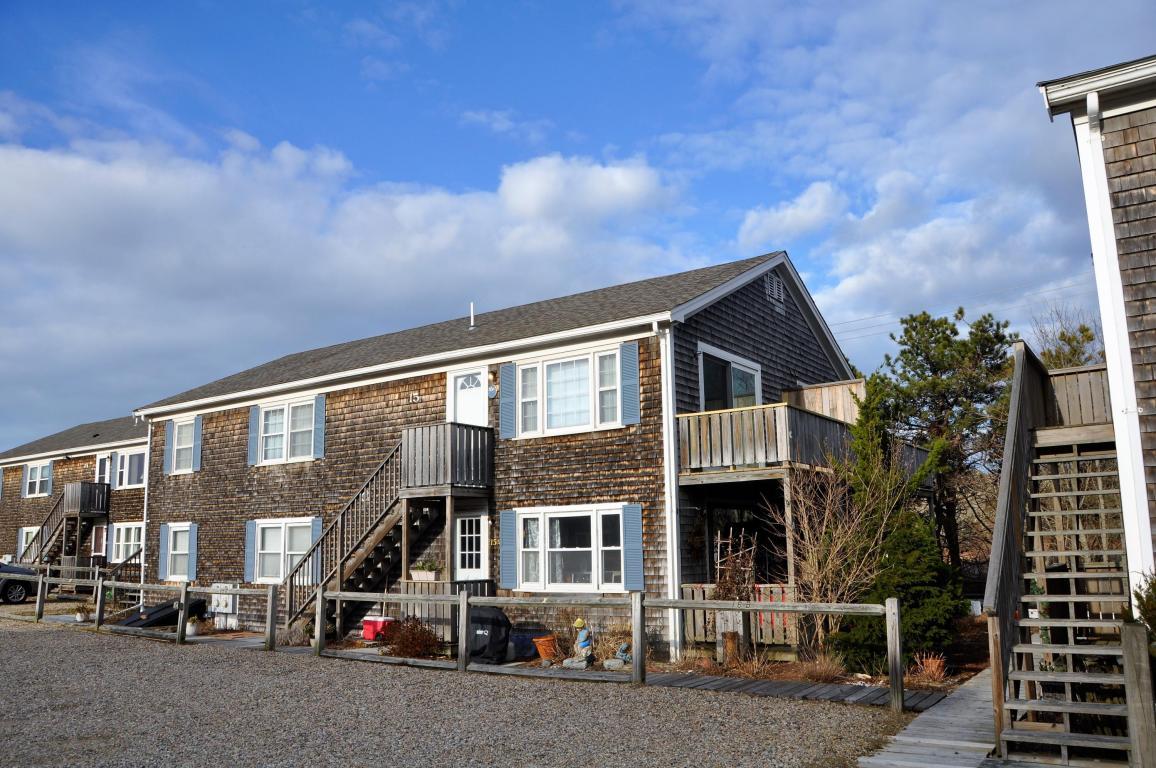 690 Commercial Street - Photo 1