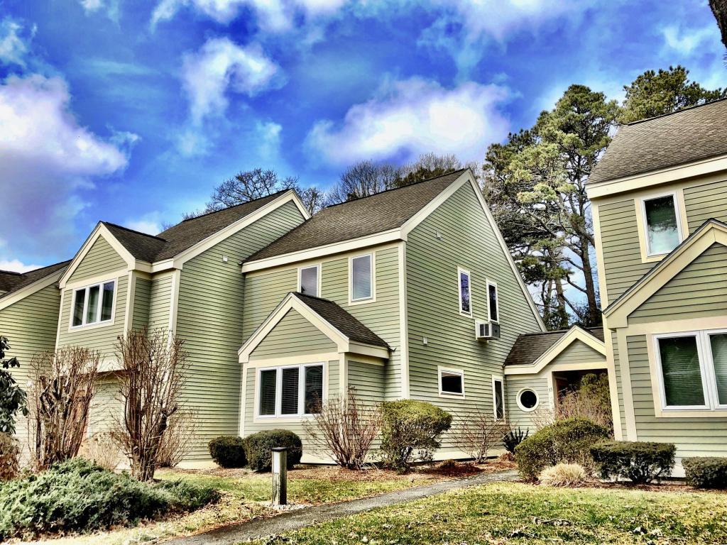 33 Howland Circle - Photo 1
