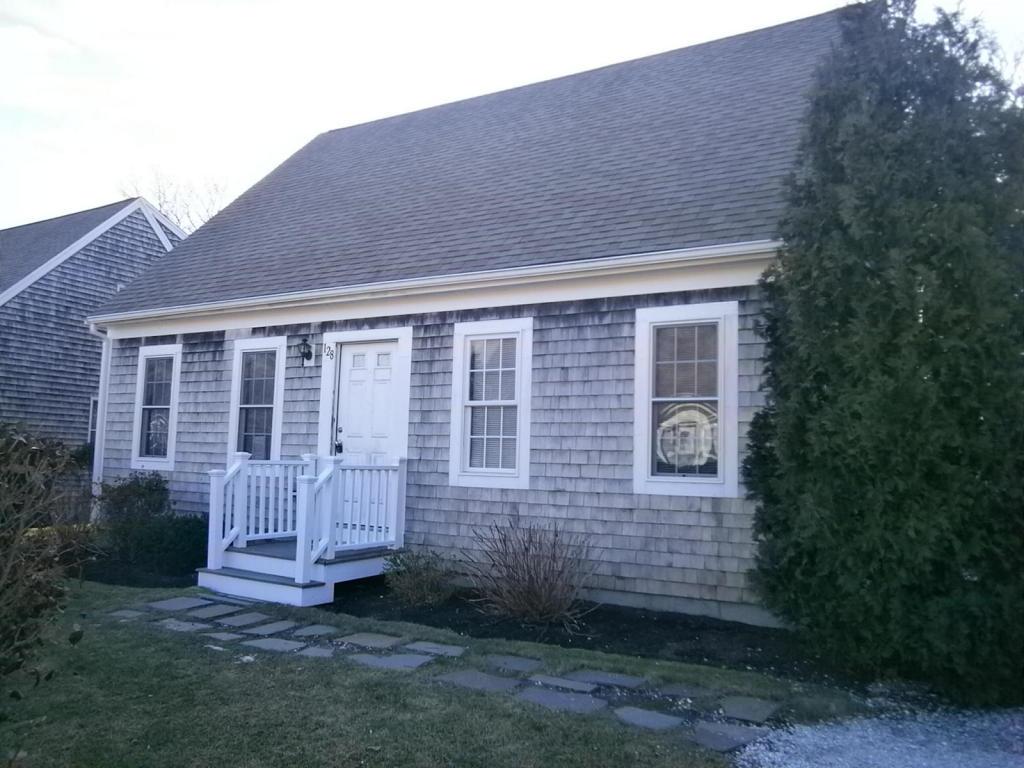 121 Camp Street - Photo 1