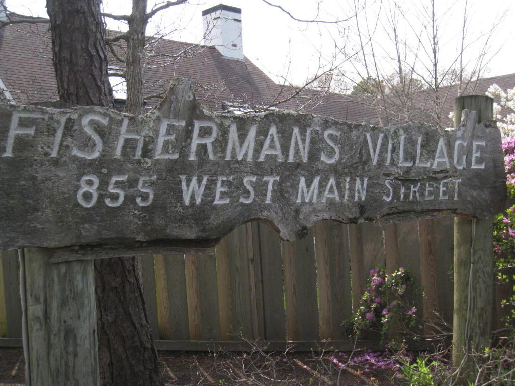 855 West Main Street - Photo 1