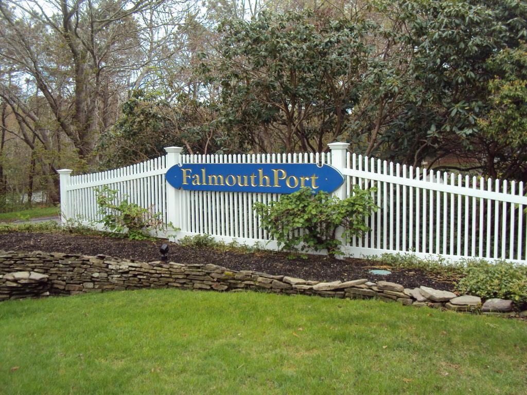 239 Seaward Bend - Photo 1