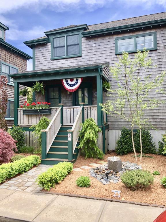 8 Meadow Road - Photo 1