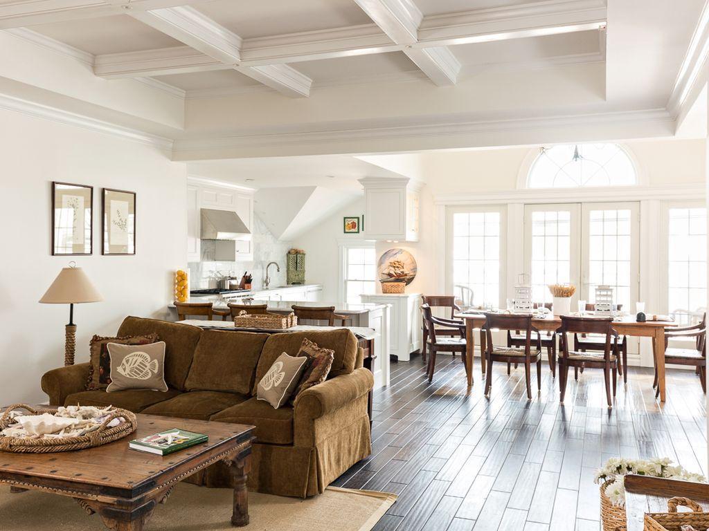 595 Main Street - Photo 1