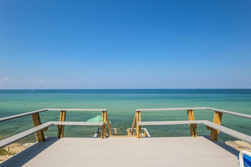 120 Shore Drive - Photo 1