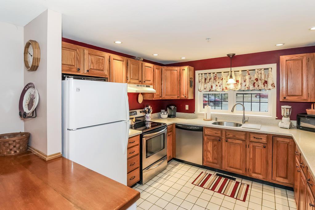 35 Santuit Pond Way - Photo 1