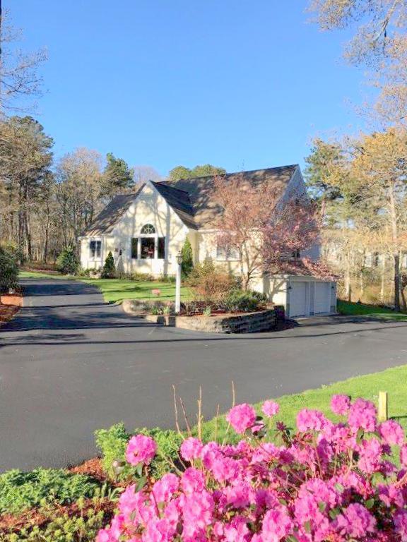 45 Cobble Stone Road - Photo 1