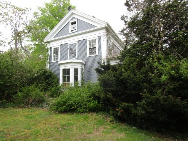 61 Railroad Avenue - Photo 1