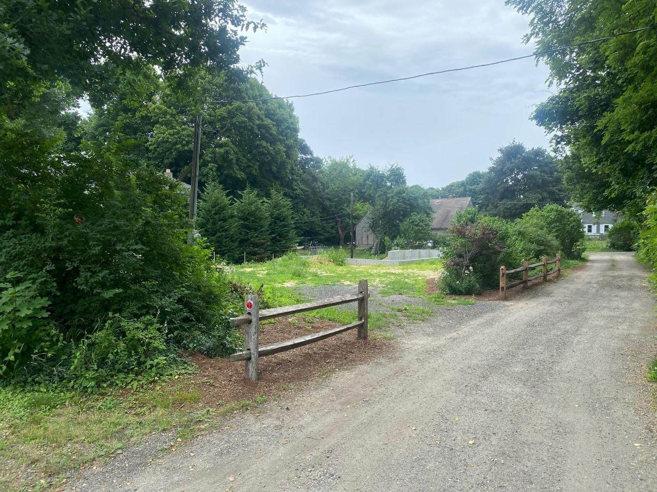 163 Samoset Road - Photo 1