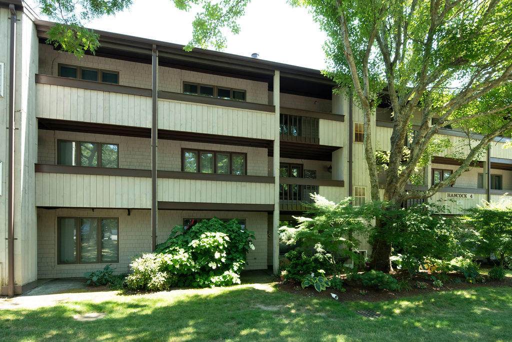24 Old Colony Way - Photo 1