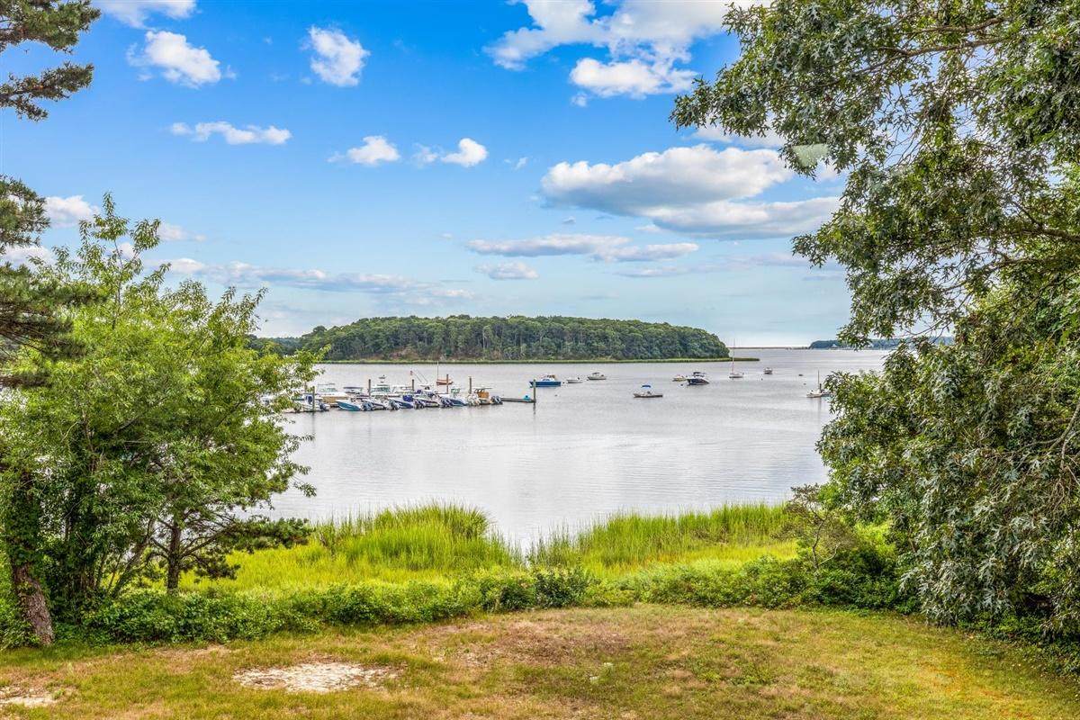 352 Mashpee Neck Road - Photo 1