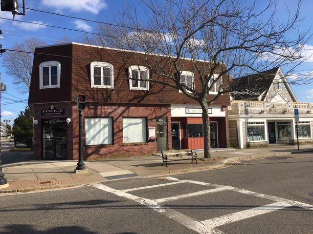 493 Main Street - Photo 1