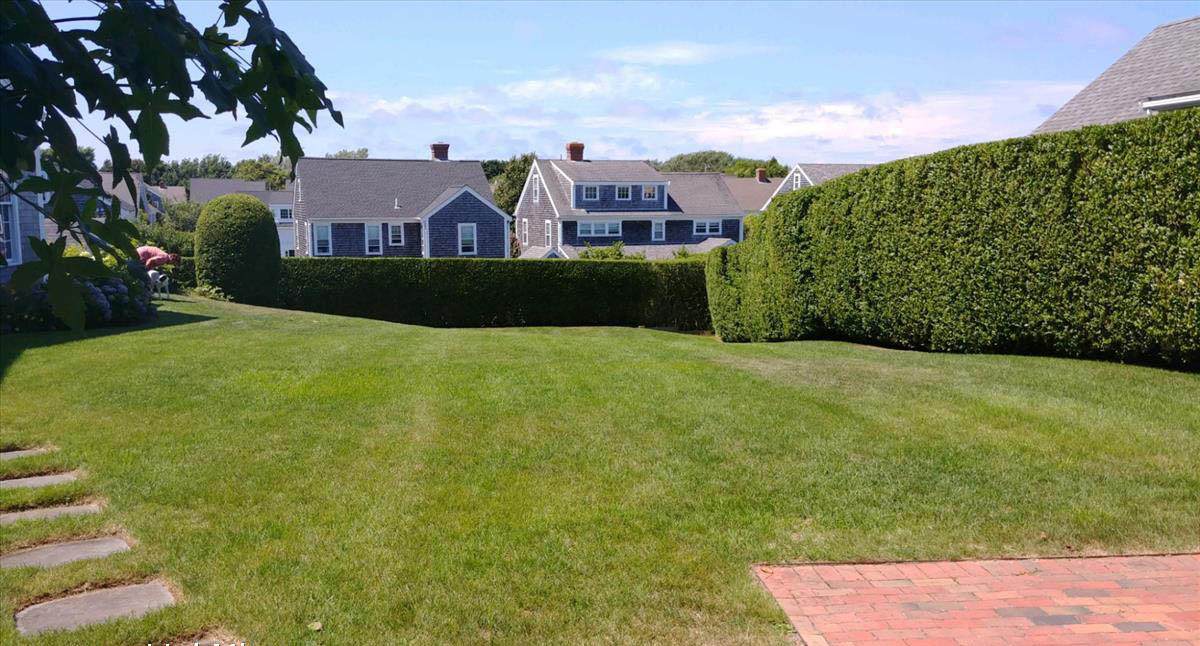 20 Goldfinch Drive - Photo 1