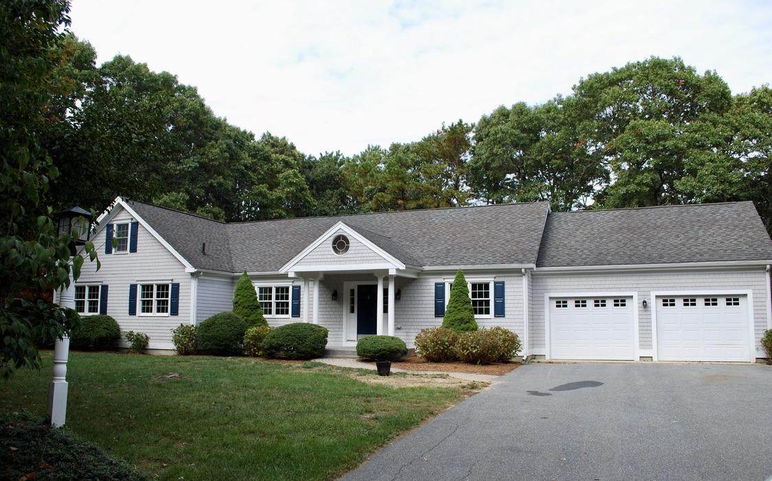 108 West Way - Photo 1