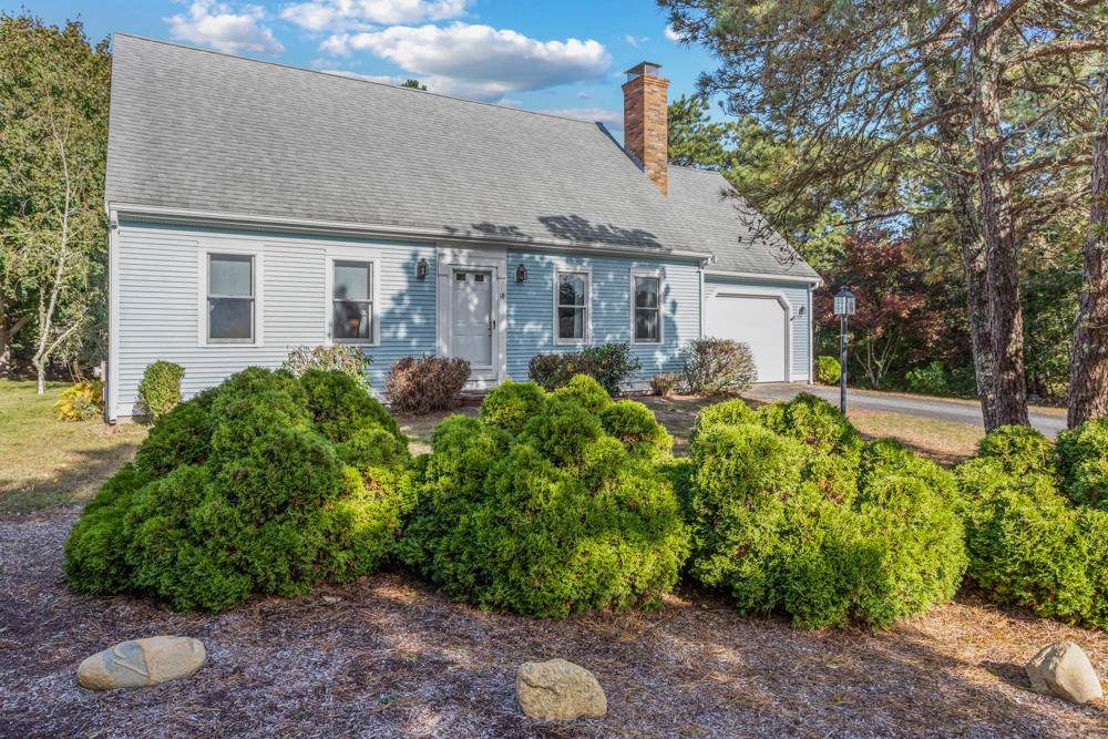 18 Perkins Way - Photo 1