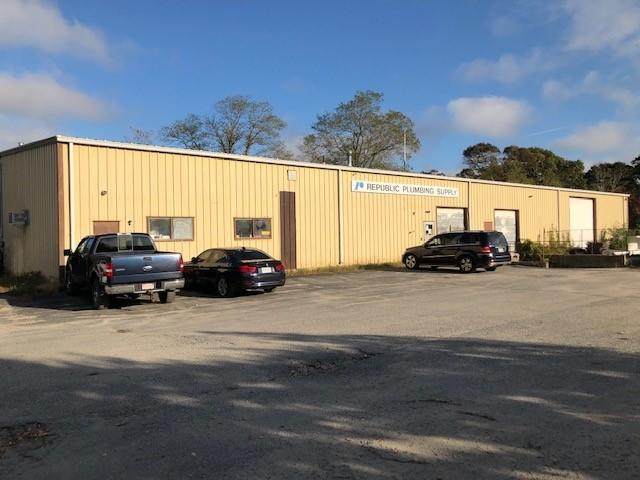 13 Commerce Drive - Photo 1