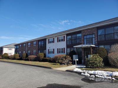 10 Candlewood Lane - Photo 1