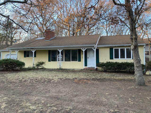 28 Sterling Road - Photo 1