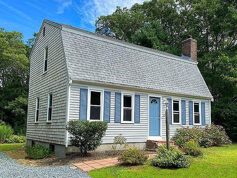 18 Saxony Drive - Photo 1
