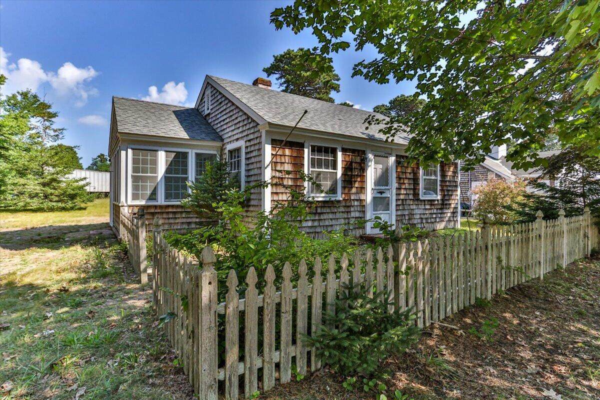 6 Heintz Road - Photo 1
