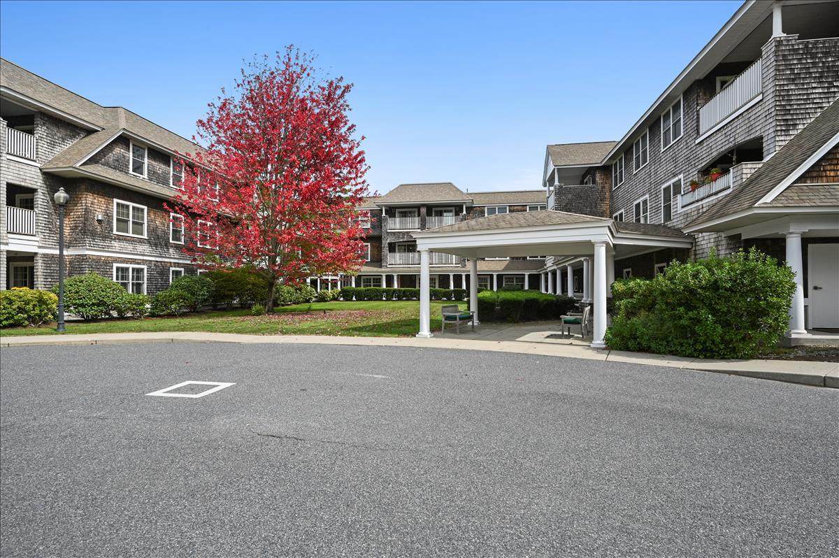 18 West Road - Photo 1