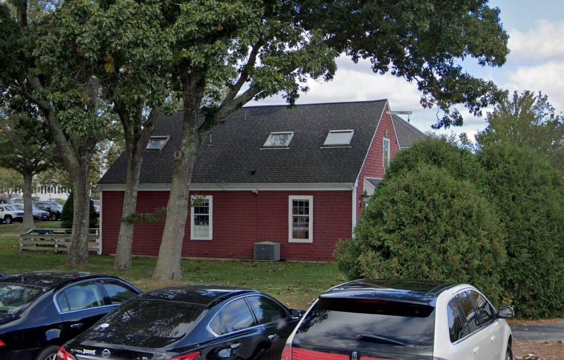314 Gifford Street - Photo 1