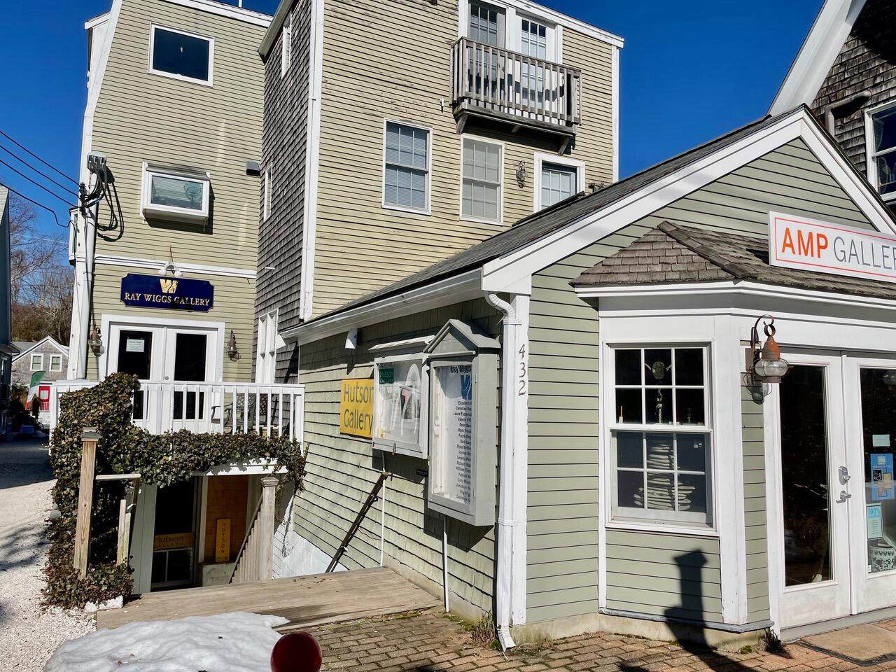 432 Commercial Street - Photo 1