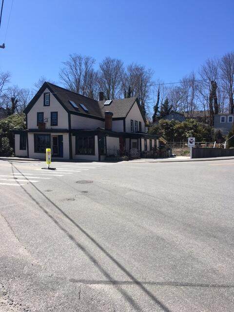 6 Commercial Street - Photo 1