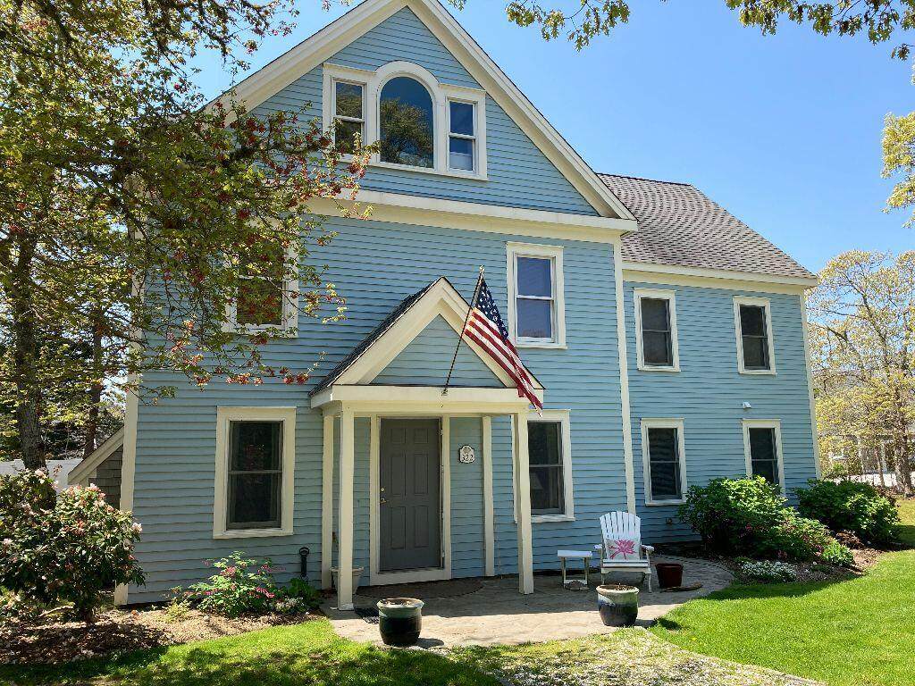 322 Pleasant Street - Photo 1