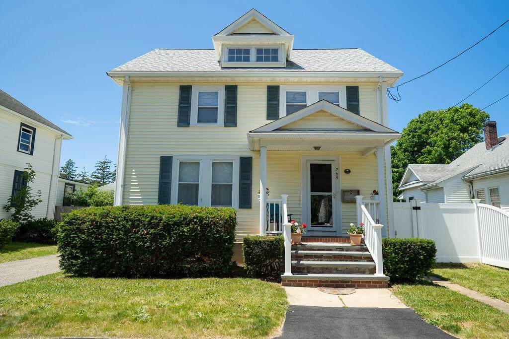 269 Winter Street - Photo 1