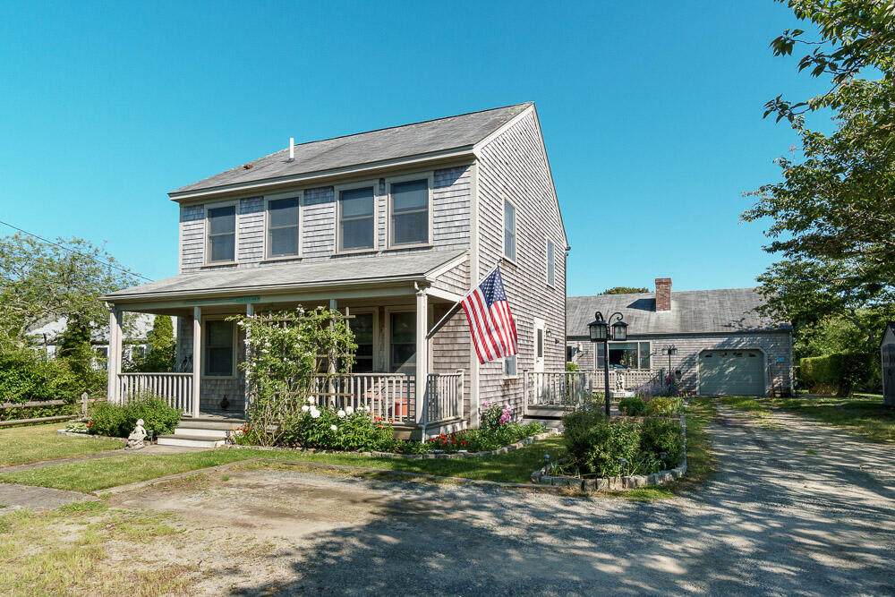 8 Surfside Drive - Photo 1