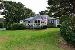 208 Standish Road - Photo 1