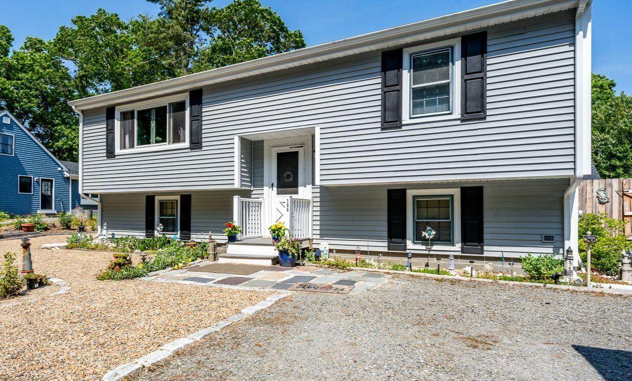 106 Old Great Neck Road - Photo 1