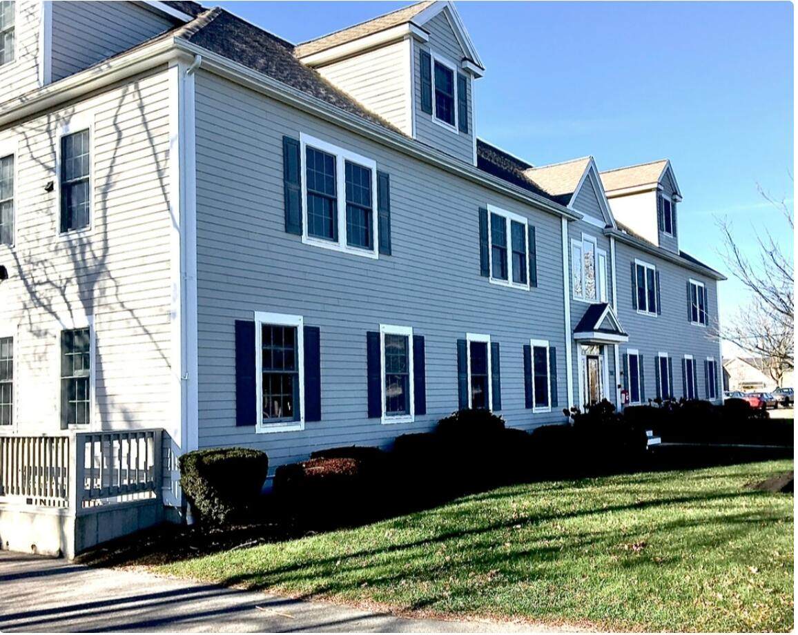 200 Worcester Court - Photo 1