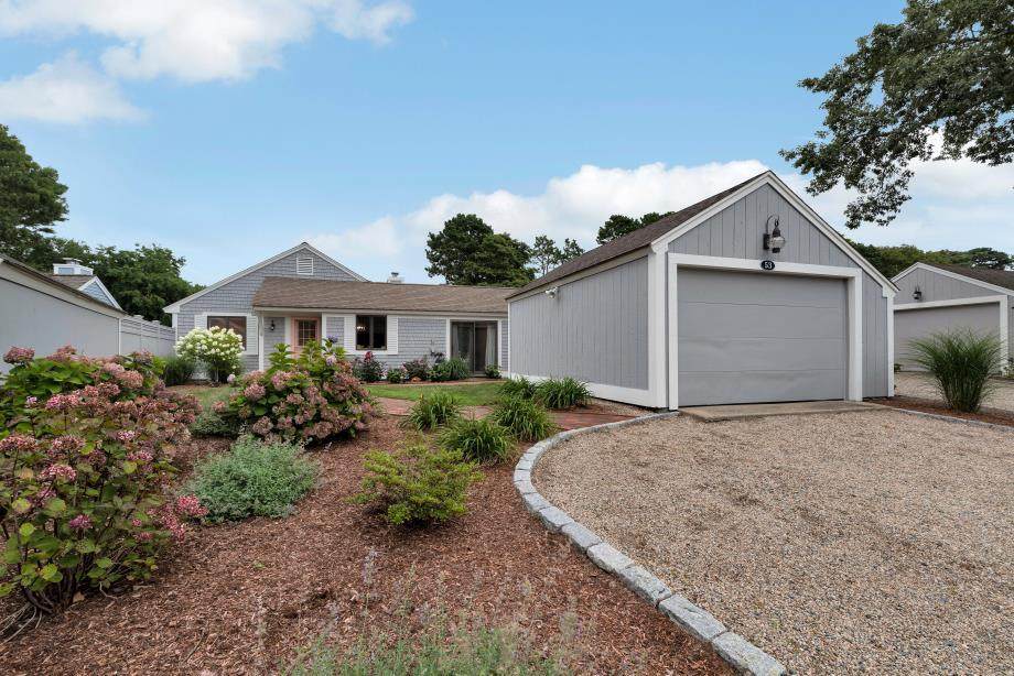 53 Brassie Way - Photo 1