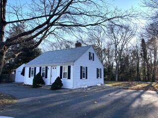 355 Bearse's Way - Photo 1