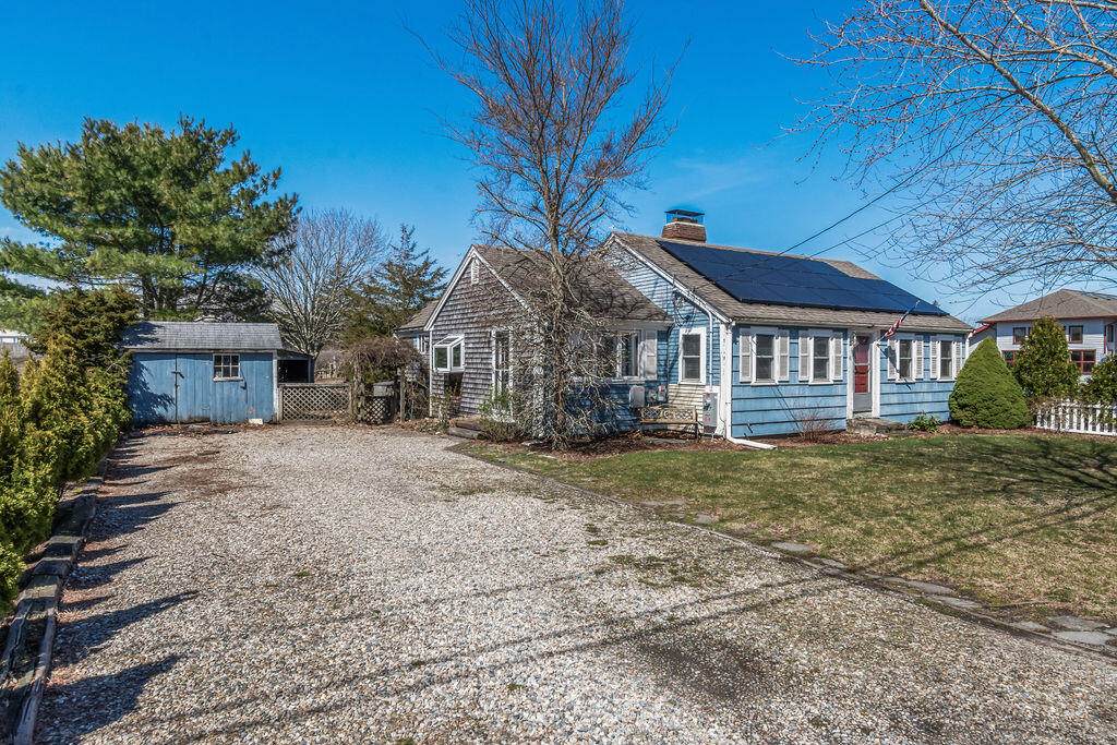 https://bt-photos.global.ssl.fastly.net/capecod/orig_boomver_1_22501686-2.jpg