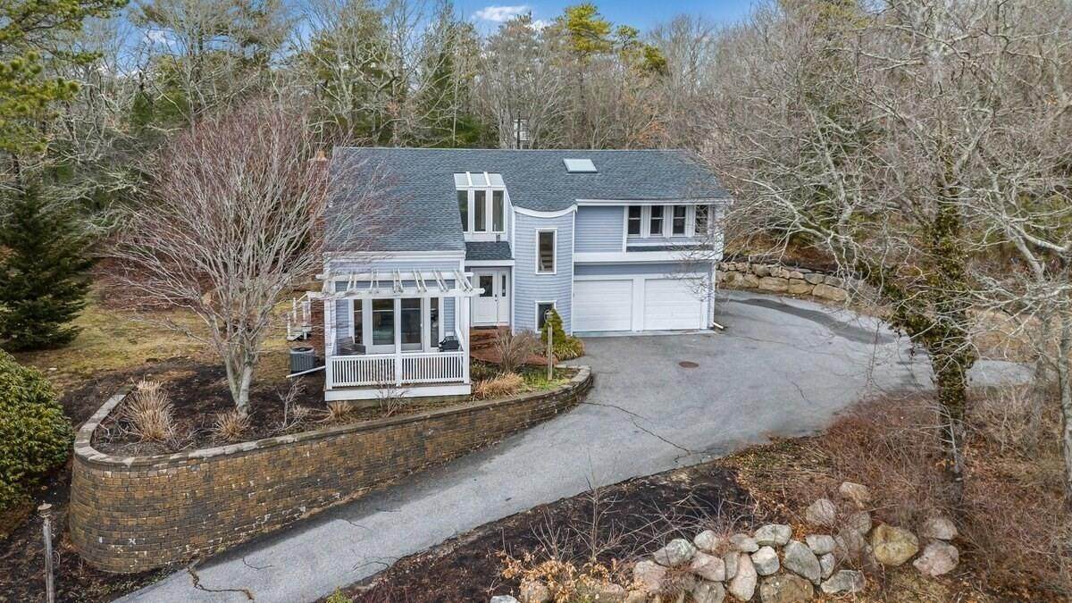 50 Whistleberry Drive - Photo 1