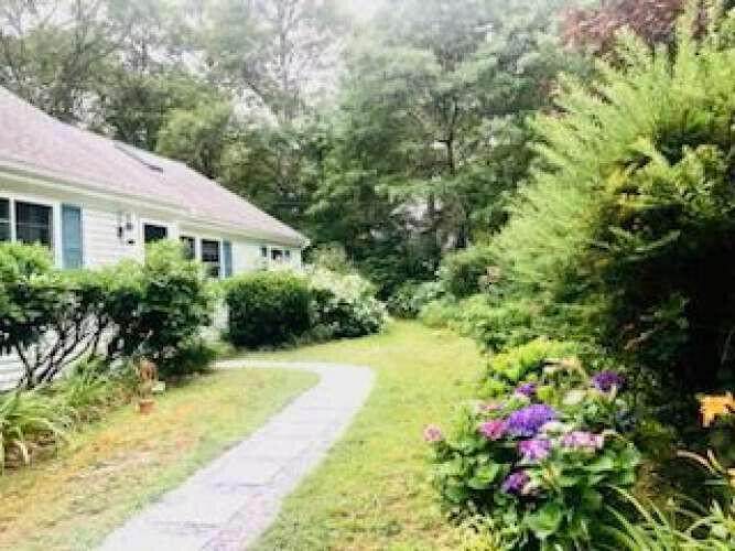 https://bt-photos.global.ssl.fastly.net/capecod/1280_boomver_1_22503057-2.jpg