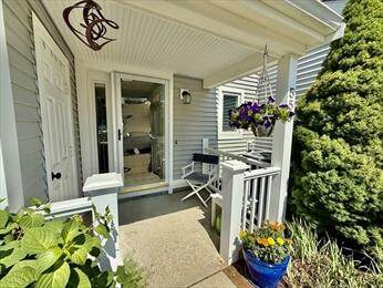 https://bt-photos.global.ssl.fastly.net/capecod/orig_boomver_1_22503736-2.jpg