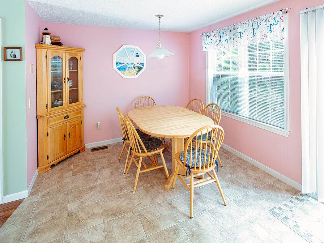 https://bt-photos.global.ssl.fastly.net/capecod/orig_boomver_1_22503763-2.jpg