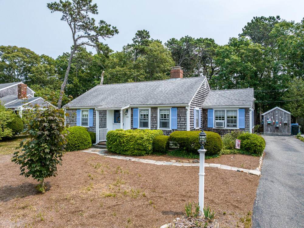 https://bt-photos.global.ssl.fastly.net/capecod/orig_boomver_1_22503801-2.jpg